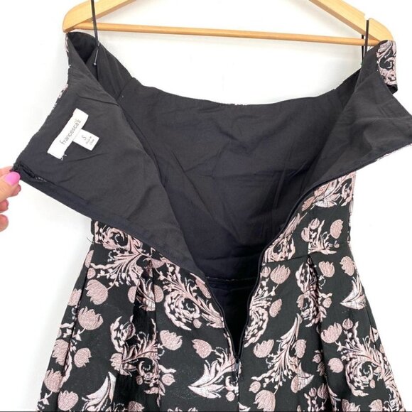 Francesca’s fit and flare, off-shoulder cocktail dress, mini length - Picture 7 of 10